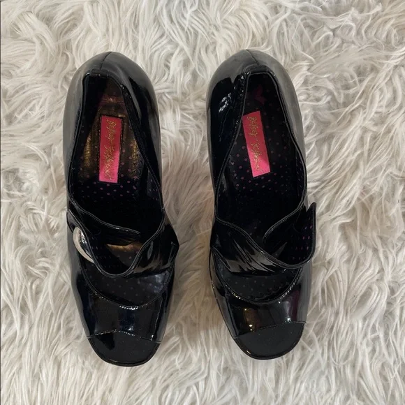 BETSEY JOHNSON Vintage Pin Up Style Black Open Toe Heel Size 9 - Picture 4 of 13